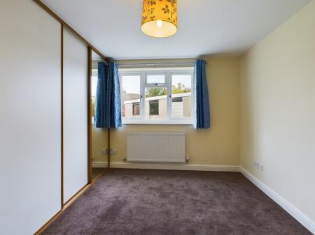 2 bedroom Bungalow to let in Wilmslow Crescent, Thelwall, WA4