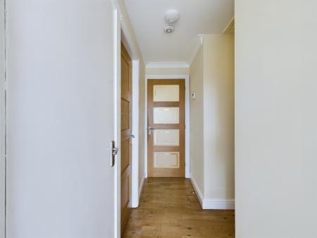 2 bedroom Bungalow to let in Wilmslow Crescent, Thelwall, WA4