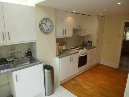1 bedroom Cottage to let in Mount Pleasant, Wilmslow, SK9