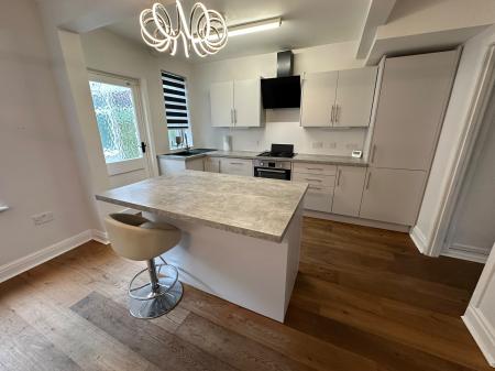 3 bedroom Semi-detached house for sale in Stuart Drive, Stockton Heath, Warrington, WA4