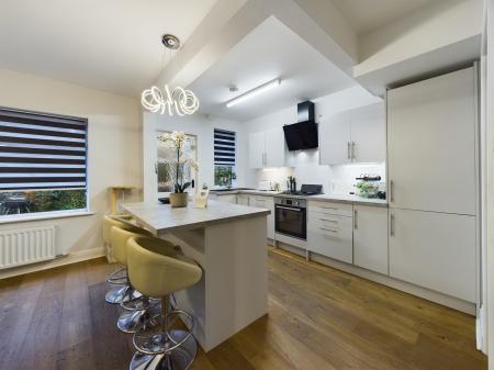 3 bedroom Semi-detached house for sale in Stuart Drive, Stockton Heath, Warrington, WA4