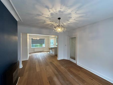 3 bedroom Semi-detached house for sale in Stuart Drive, Stockton Heath, Warrington, WA4