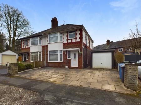 3 bedroom Semi-detached house for sale in Stuart Drive, Stockton Heath, Warrington, WA4