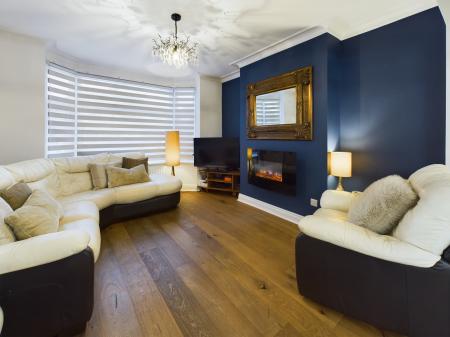 3 bedroom Semi-detached house for sale in Stuart Drive, Stockton Heath, Warrington, WA4