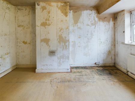 3 bedroom Terraced House for sale in Old Liverpool Road, Warrington, WA5