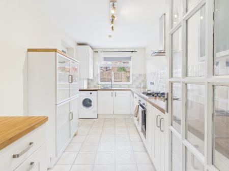 2 bedroom Terraced House for sale in Algernon Street, Warrington, WA1