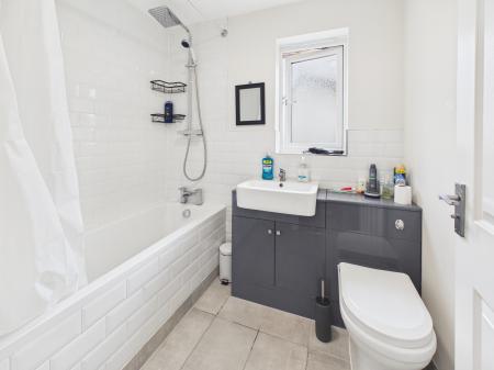 2 bedroom Detached house for sale in Berkeley Close, Warrington, WA5