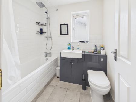 2 bedroom Detached house for sale in Berkeley Close, Warrington, WA5