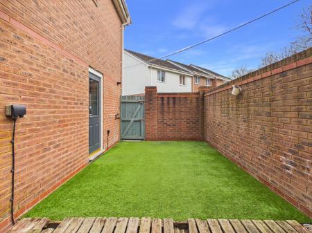 2 bedroom Detached house for sale in Berkeley Close, Warrington, WA5