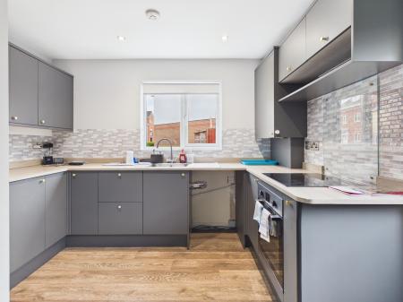 2 bedroom Detached house for sale in Berkeley Close, Warrington, WA5