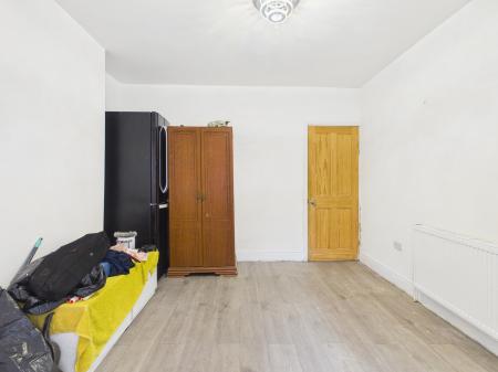 2 bedroom Terraced House for sale in Wilkinson Street, Warrington, WA2