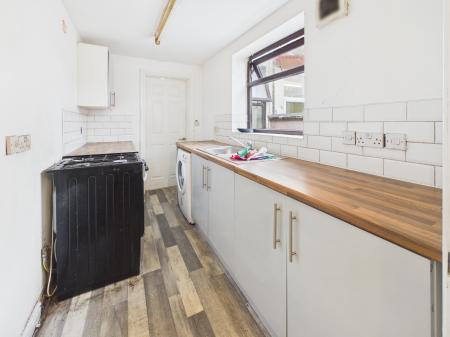 2 bedroom Terraced House for sale in Wilkinson Street, Warrington, WA2