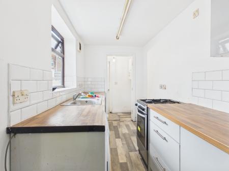 2 bedroom Terraced House for sale in Wilkinson Street, Warrington, WA2