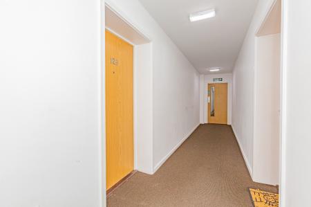 2 bedroom Flat to let in Greenings Court, Carrington Park, Warrington, WA2