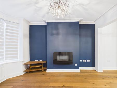 3 bedroom Semi-detached house to let in Stuart Drive, Stockton Heath, Warrington, WA4