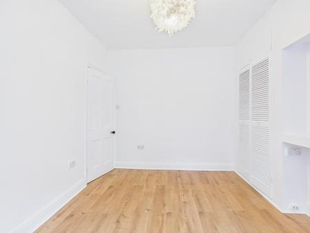 3 bedroom Semi-detached house to let in Stuart Drive, Stockton Heath, Warrington, WA4