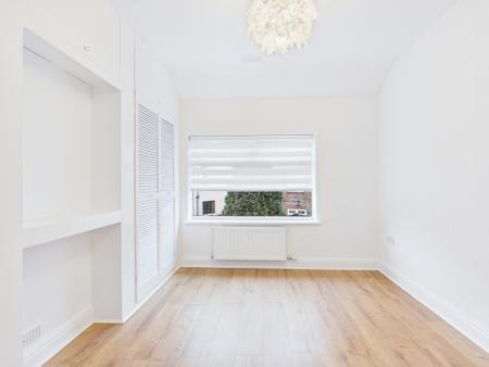 3 bedroom Semi-detached house to let in Stuart Drive, Stockton Heath, Warrington, WA4