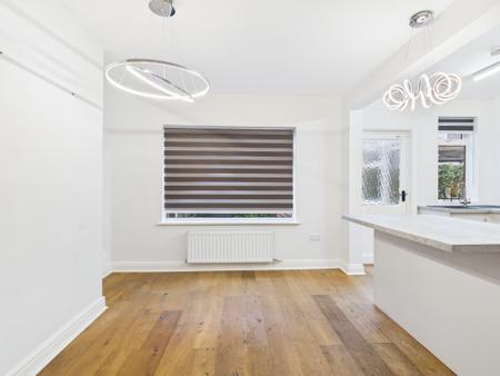 3 bedroom Semi-detached house to let in Stuart Drive, Stockton Heath, Warrington, WA4