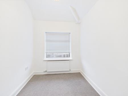 3 bedroom Semi-detached house to let in Stuart Drive, Stockton Heath, Warrington, WA4