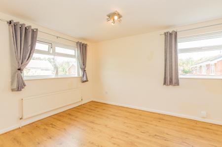 1 bedroom Semi-detached house to let in Stonehaven Drive, Fearnhead, Warrington, WA2
