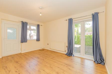 1 bedroom Semi-detached house to let in Stonehaven Drive, Fearnhead, Warrington, WA2