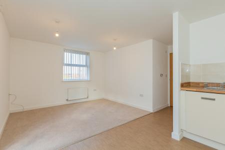 2 bedroom Flat to let in Louisiana Drive, Great Sankey, Warrington, WA5