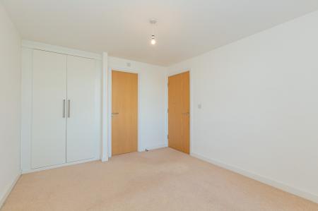 2 bedroom Flat to let in Louisiana Drive, Great Sankey, Warrington, WA5