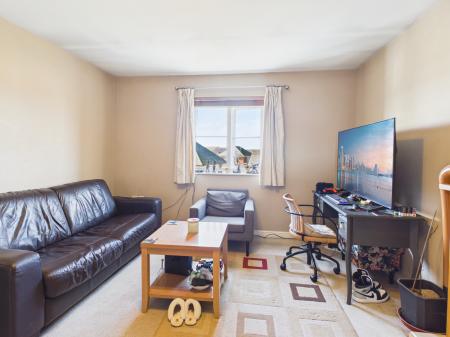 2 bedroom Flat for sale in McKinley Street, Great Sankey, Warrington, WA5