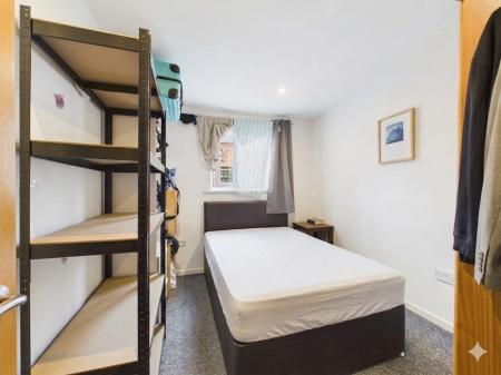 2 bedroom Flat for sale in Frappell Court, Warrington, WA2