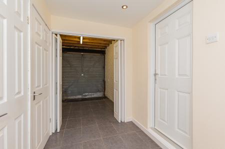 2 bedroom Semi-detached house to let in Longbarn Lane, Woolston, Warrington, WA1