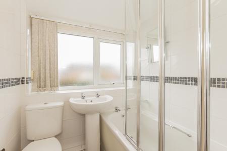 2 bedroom Semi-detached house to let in Longbarn Lane, Woolston, Warrington, WA1