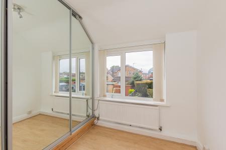 2 bedroom Semi-detached house to let in Longbarn Lane, Woolston, Warrington, WA1