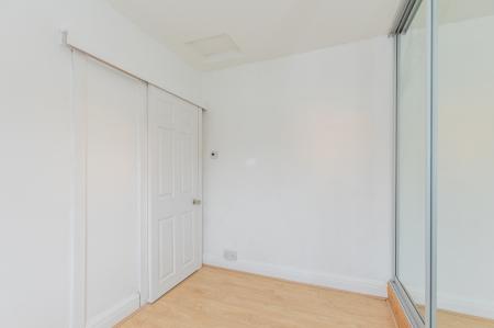 2 bedroom Semi-detached house to let in Longbarn Lane, Woolston, Warrington, WA1