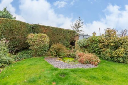 2 bedroom Semi-detached house to let in Longbarn Lane, Woolston, Warrington, WA1
