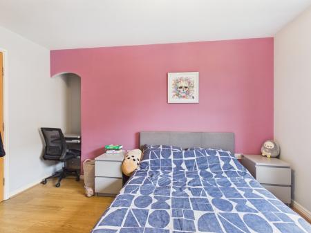 2 bedroom Flat to let in Mansfield Apartments, Templeton Drive, Fearnhead, Warrington, WA2