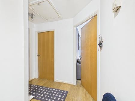 2 bedroom Flat to let in Mansfield Apartments, Templeton Drive, Fearnhead, Warrington, WA2