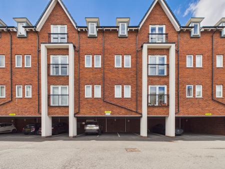 Creola Court Louisiana Drive, Great Sankey, Warrington, WA5
