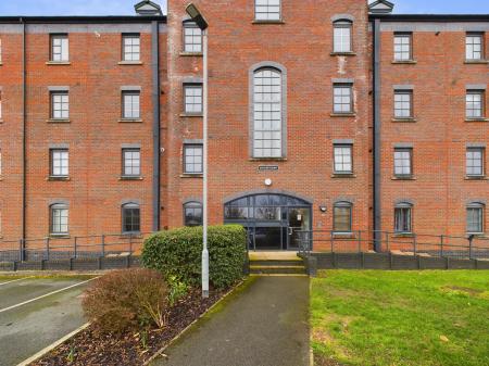 Elphins Drive, Warrington, WA4