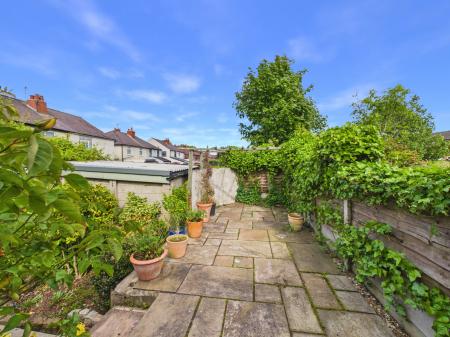 3 bedroom Semi-detached house for sale in Withers Avenue, Warrington, WA2