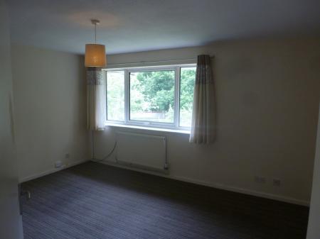 2 bedroom Ground floor maisonette to let in Armstrong Close, Birchwood, Warrington, WA3
