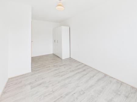 2 bedroom Flat to let in Regency Square, Great Sankey, Warrington, WA5