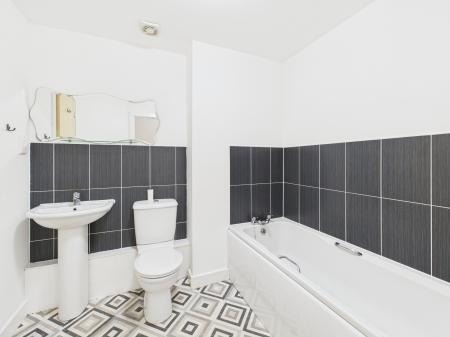 2 bedroom Flat to let in Regency Square, Great Sankey, Warrington, WA5