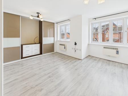 2 bedroom Flat to let in Regency Square, Great Sankey, Warrington, WA5