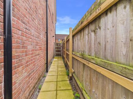 3 bedroom Semi-detached house to let in Mallow Drive, Manchester, M7