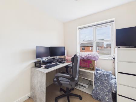 3 bedroom Detached house to let in Powder MIll Road, Latchford, Warrington, WA4