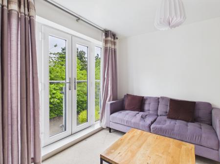 4 bedroom Terraced House to let in Meadow Road, Salford, Manchester, M7