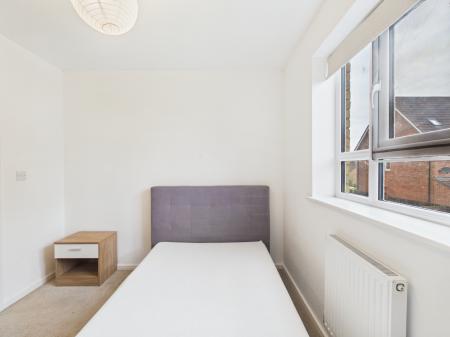 4 bedroom Terraced House to let in Meadow Road, Salford, Manchester, M7