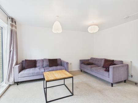 4 bedroom Terraced House to let in Meadow Road, Salford, Manchester, M7