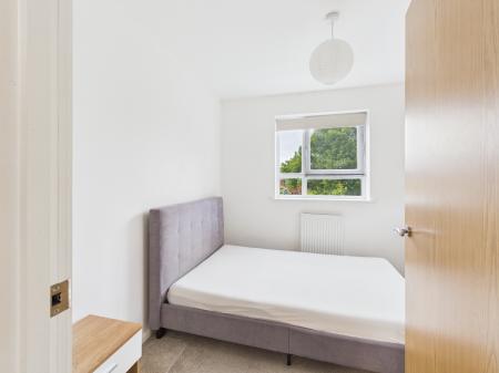 4 bedroom Terraced House to let in Meadow Road, Salford, Manchester, M7
