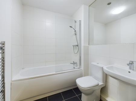 2 bedroom Flat to let in Louisiana Drive, Great Sankey, Warrington, WA5